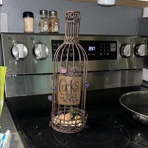 Elegant Brown Wire Cork Holder